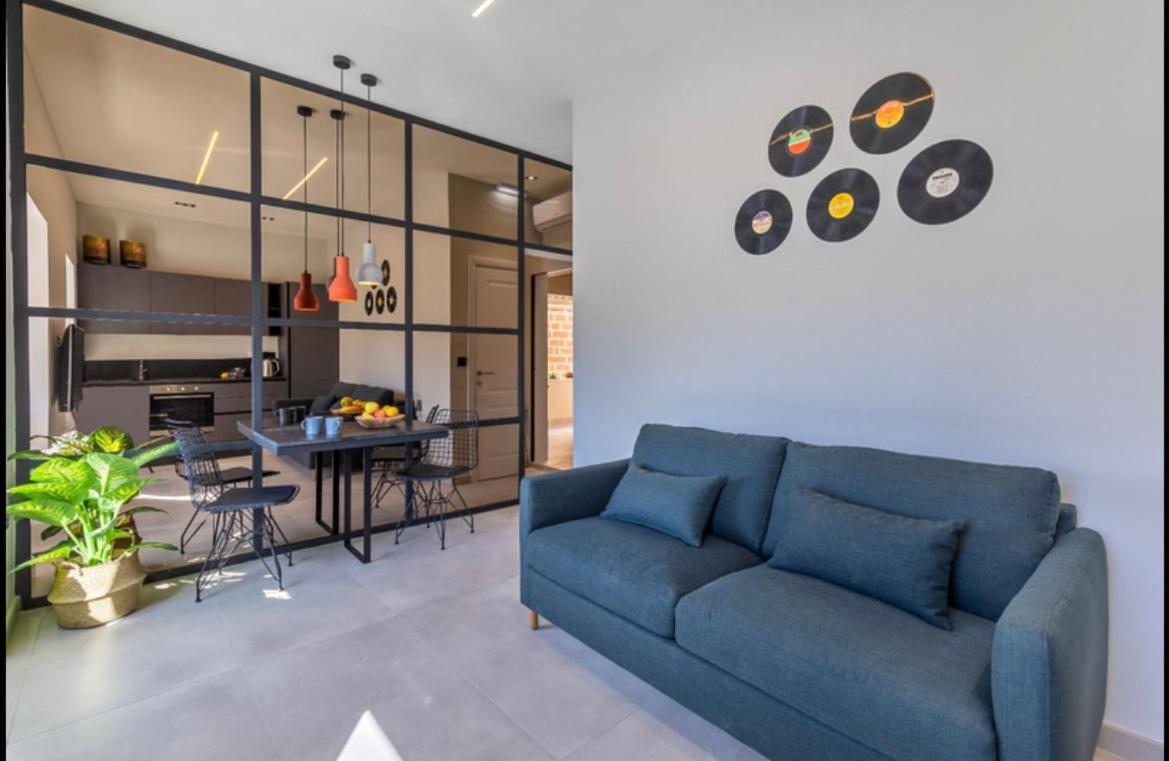 New - Designer Finished 1 Bedroom Apartment A 5 Minutes Ferry Away From Valletta Mosta Exteriör bild